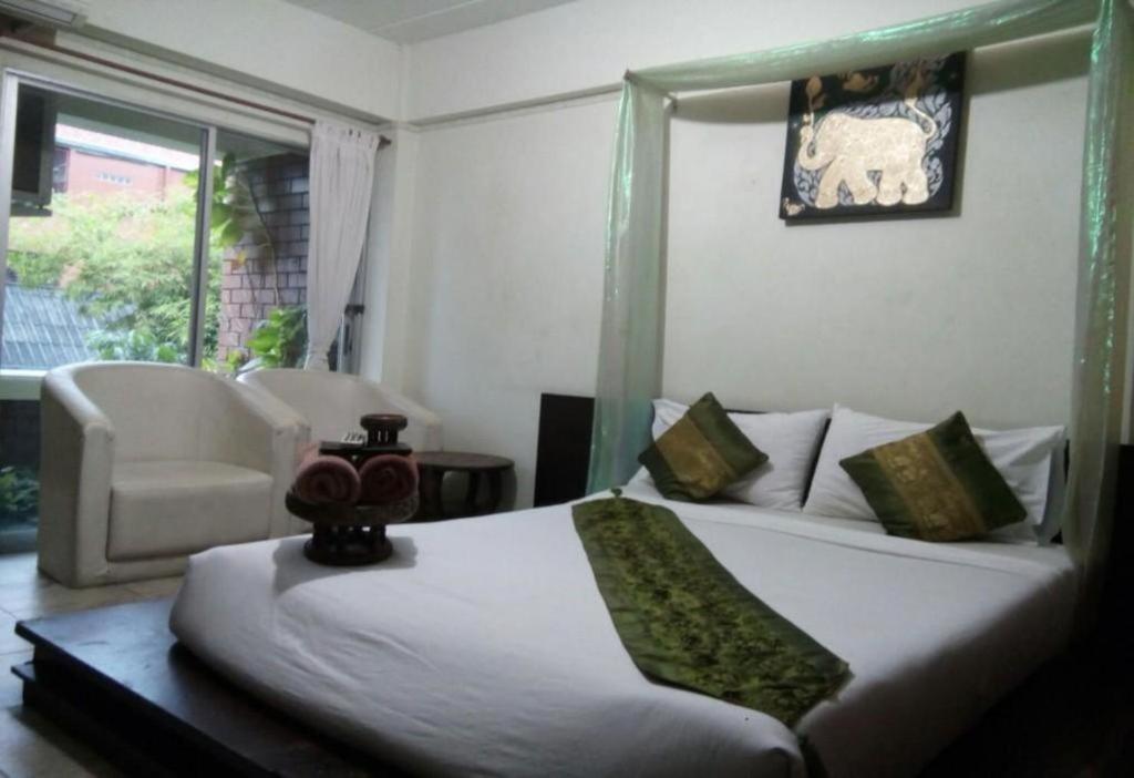 Hotel Baan Pim Chiang Mai Zewnętrze zdjęcie